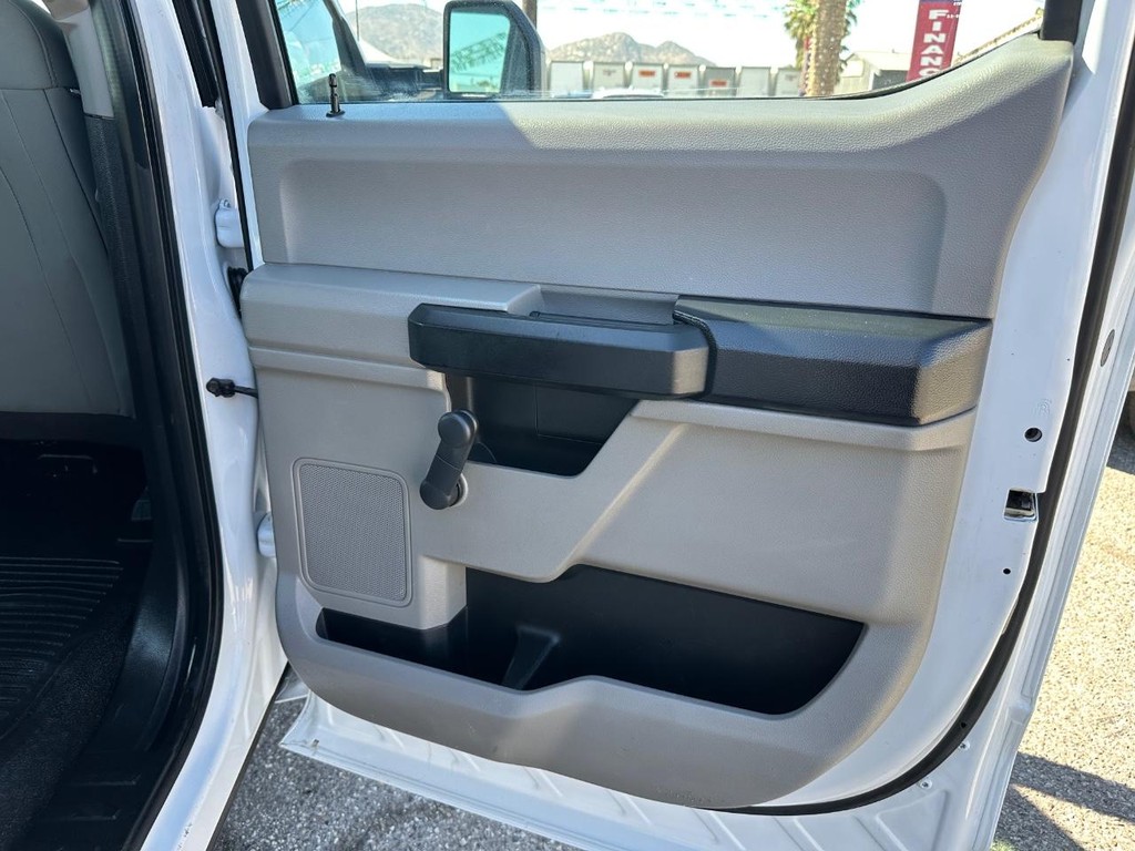 Ford F-250 Vehicle Full-screen Gallery Image 29