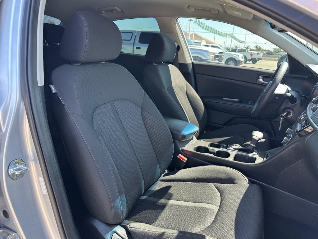 2016 Kia Optima LX photo 20