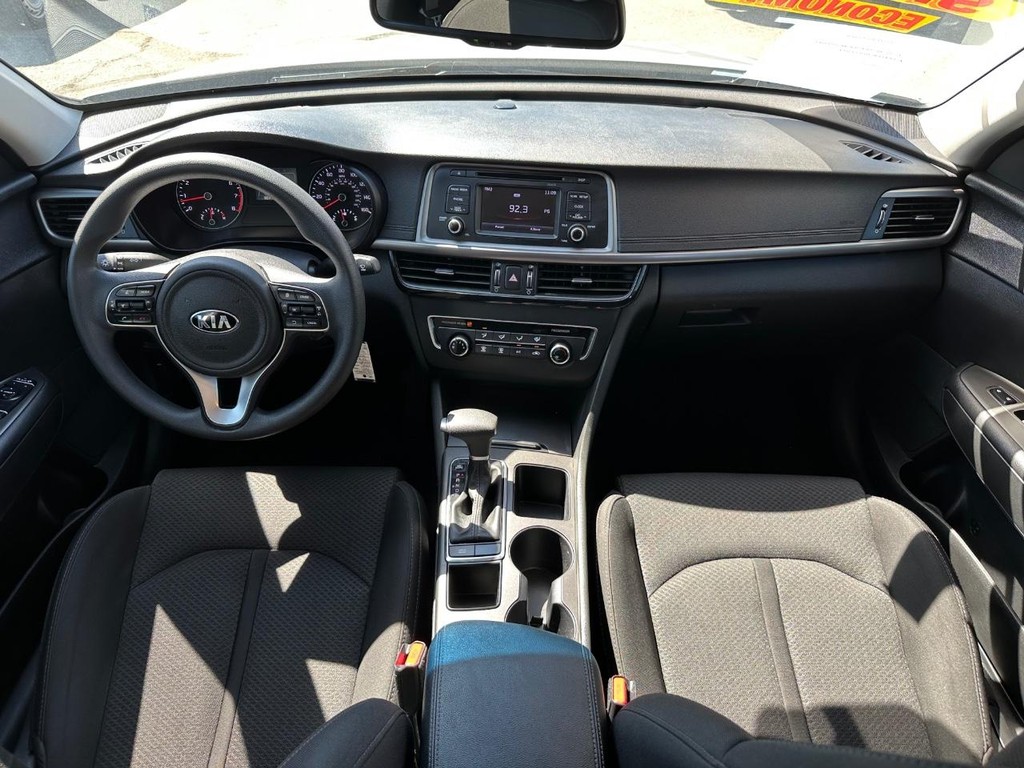 2016 Kia Optima LX photo 21