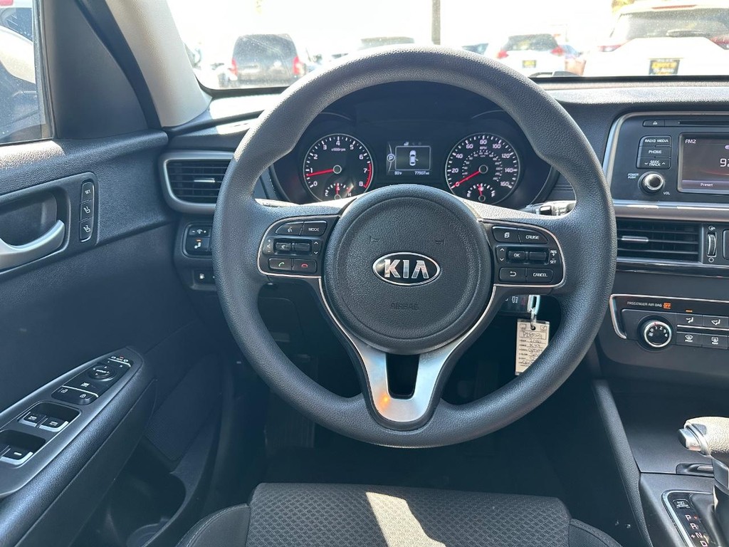 2016 Kia Optima LX photo 25
