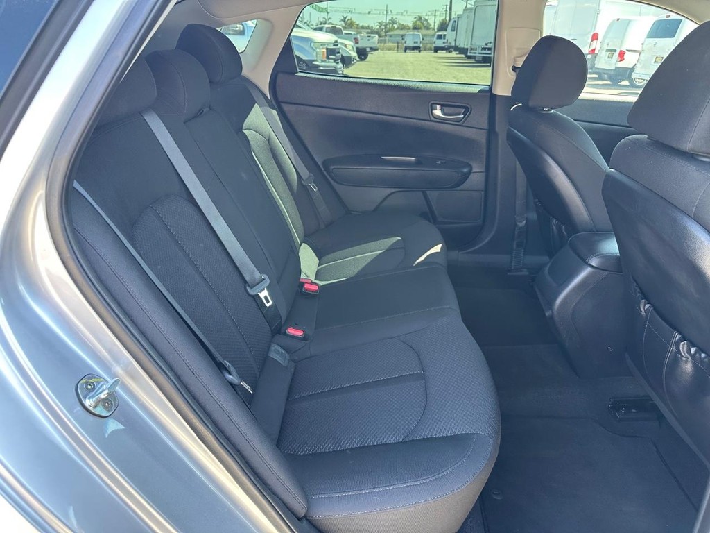 2016 Kia Optima LX photo 27