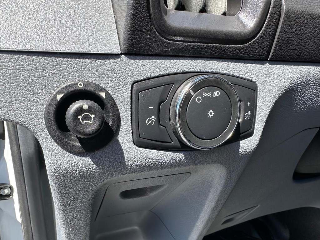 2019 Ford Transit Cargo Van photo 2