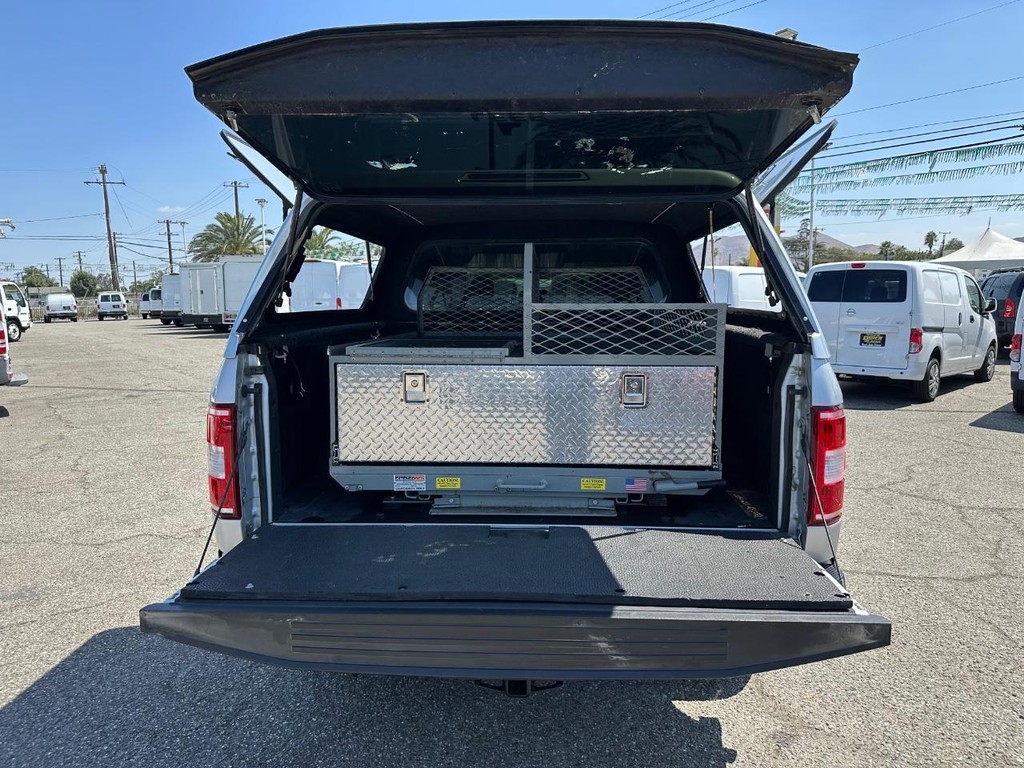 Ford F-150 Vehicle Full-screen Gallery Image 38