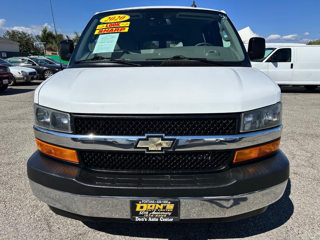 Chevrolet Express 3500 Vehicle Full-screen Gallery Image 14