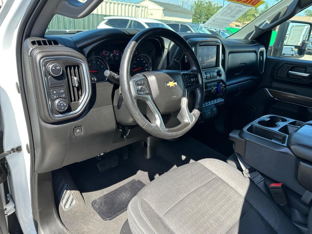 2020 Chevrolet Silverado 2500HD LT photo 14