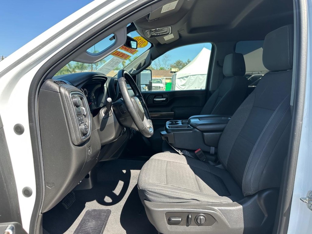 2020 Chevrolet Silverado 2500HD LT photo 15