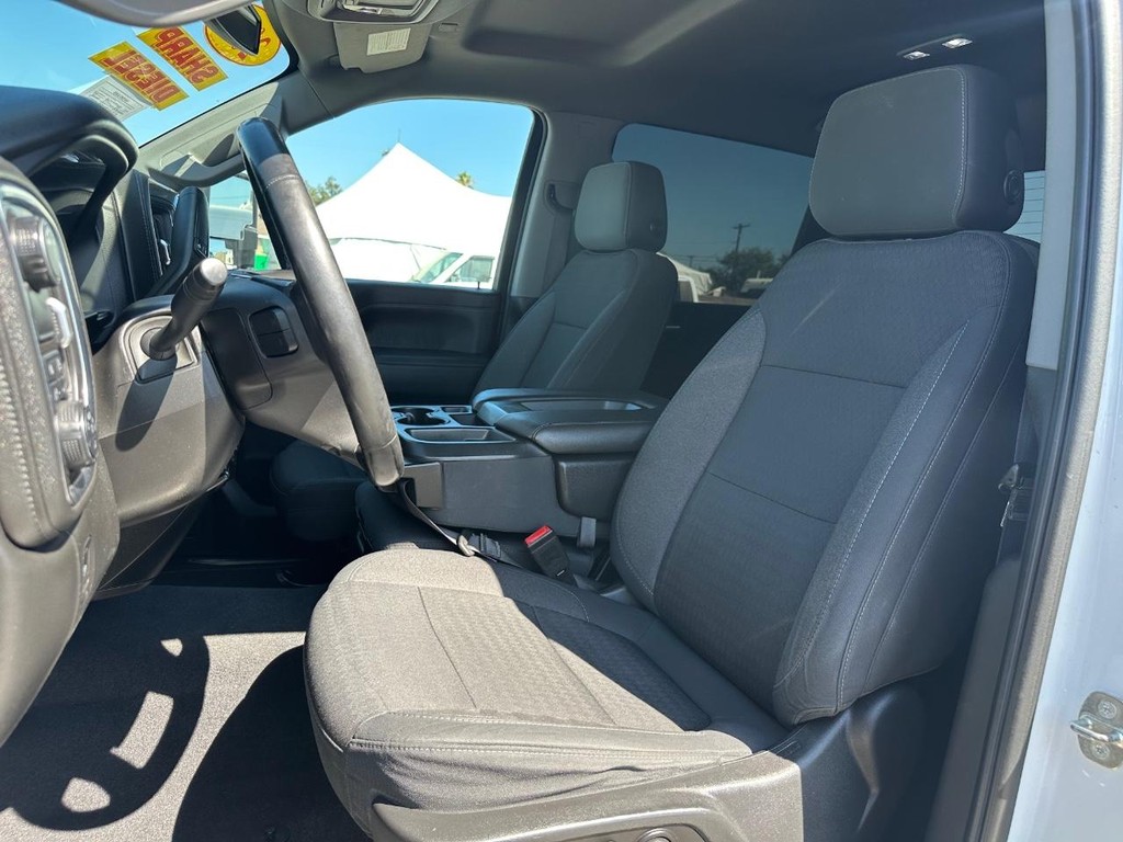 2020 Chevrolet Silverado 2500HD LT photo 16