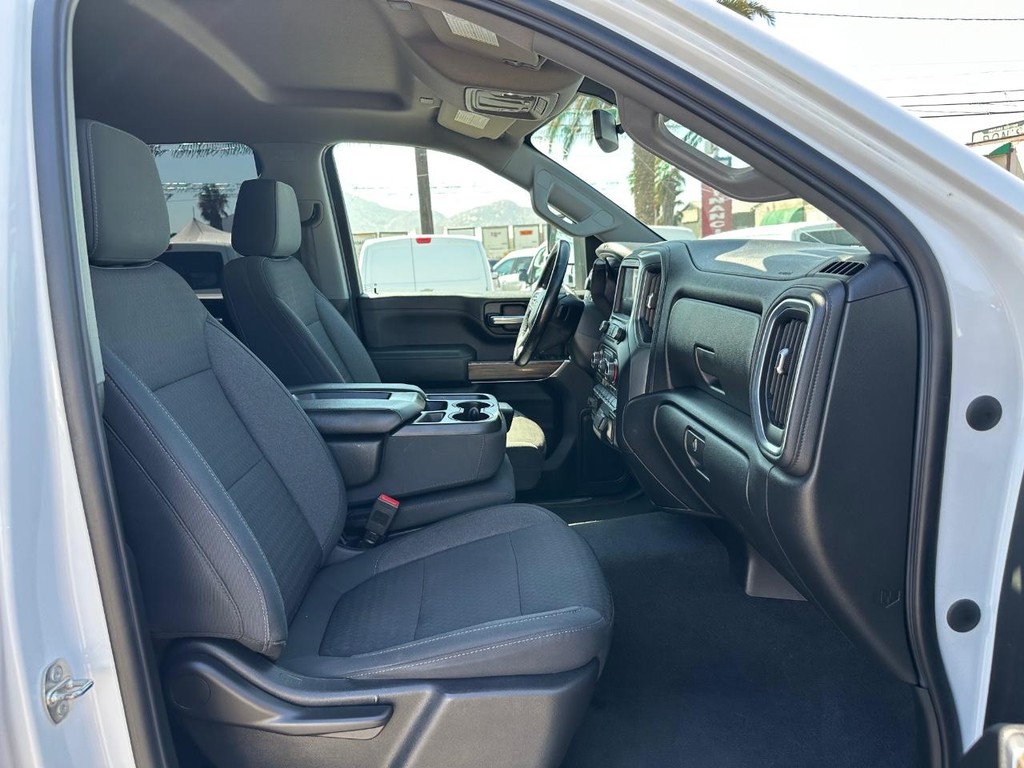 2020 Chevrolet Silverado 2500HD LT photo 19