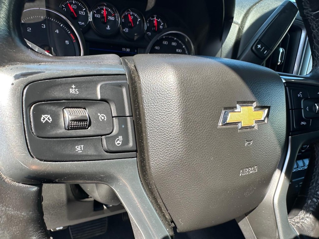 2020 Chevrolet Silverado 2500HD LT photo 35