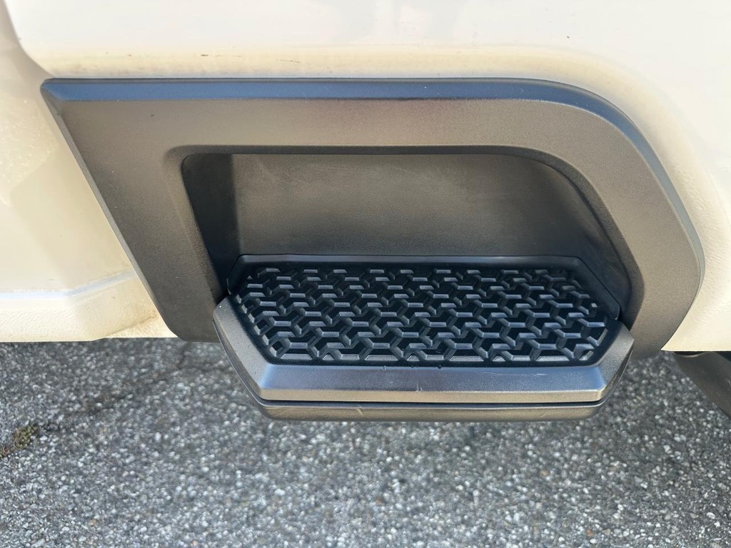2020 Chevrolet Silverado 2500HD LT photo 43