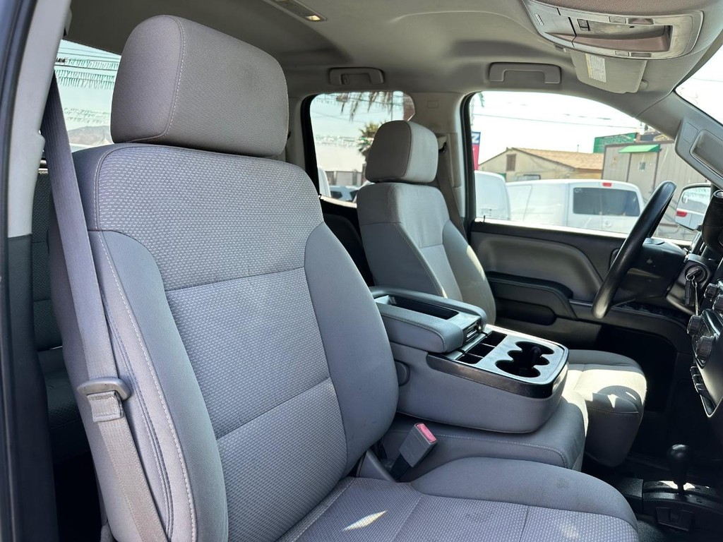 GMC Sierra 2500 Vehicle Full-screen Gallery Image 22