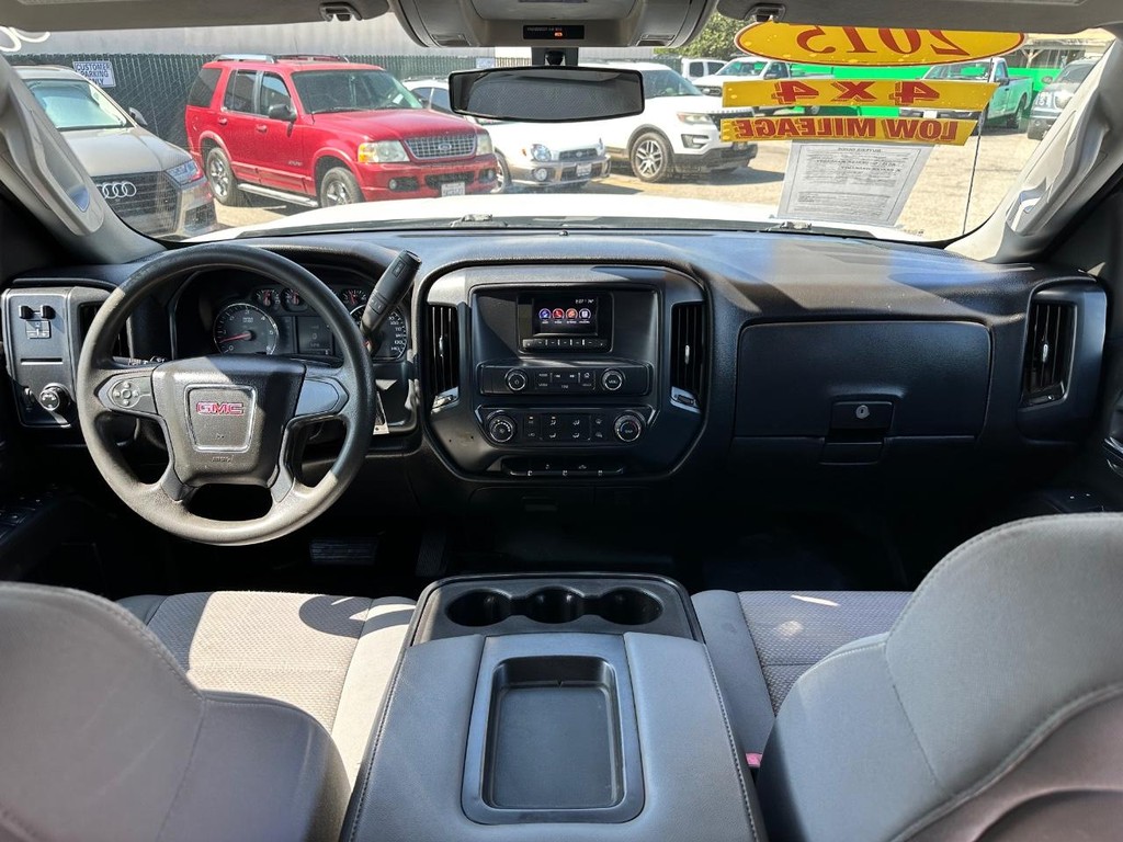 GMC Sierra 2500 Vehicle Full-screen Gallery Image 23