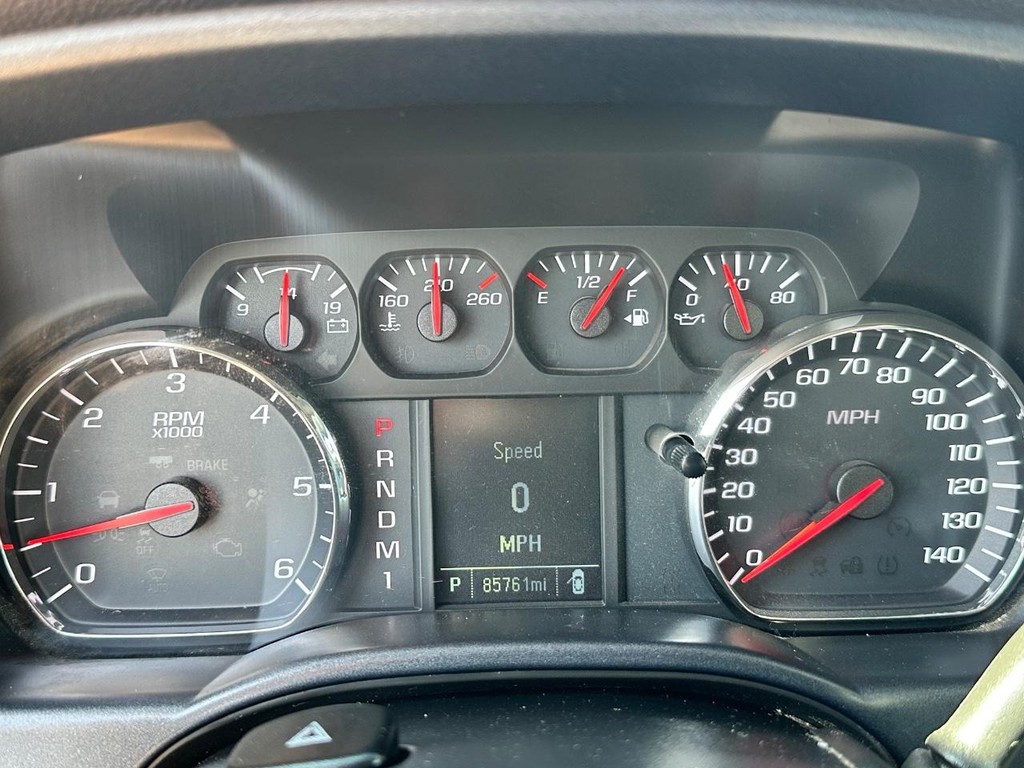 GMC Sierra 2500 Vehicle Full-screen Gallery Image 36