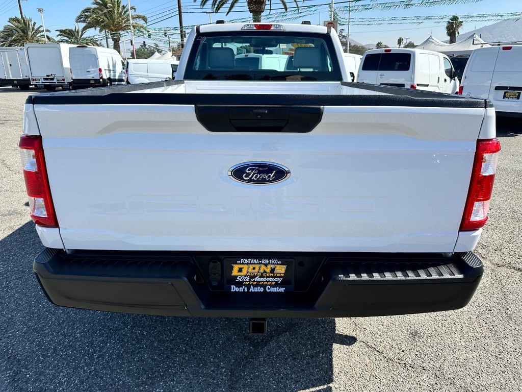 Ford F-150 Vehicle Full-screen Gallery Image 08