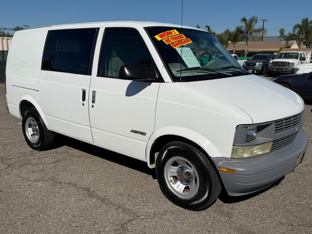 Chevrolet Astro Vehicle Full-screen Gallery Image 04