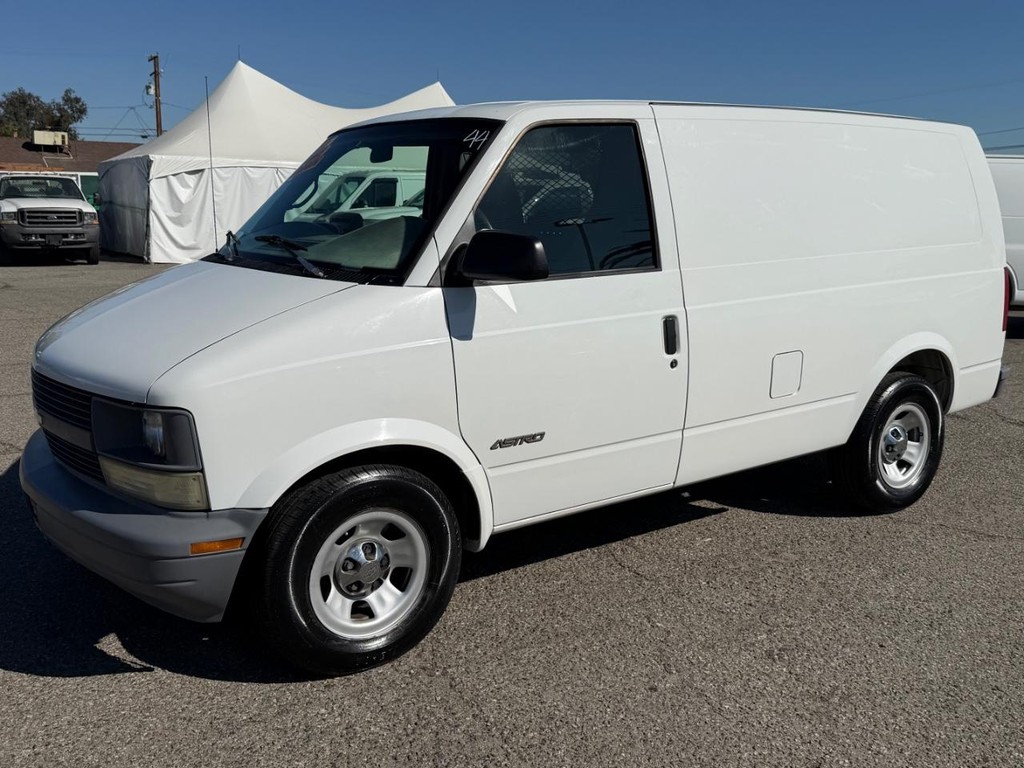 Chevrolet Astro Vehicle Full-screen Gallery Image 13
