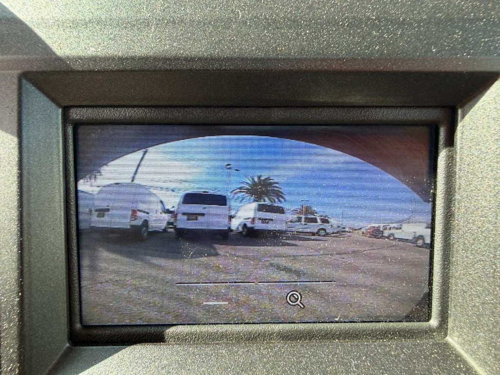 Ford F-550 Vehicle Full-screen Gallery Image 51