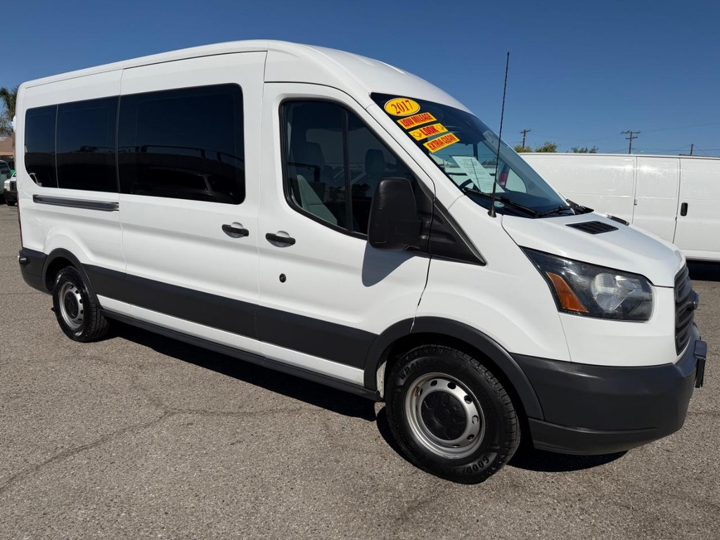 Ford Transit 350 Vehicle Full-screen Gallery Image 03