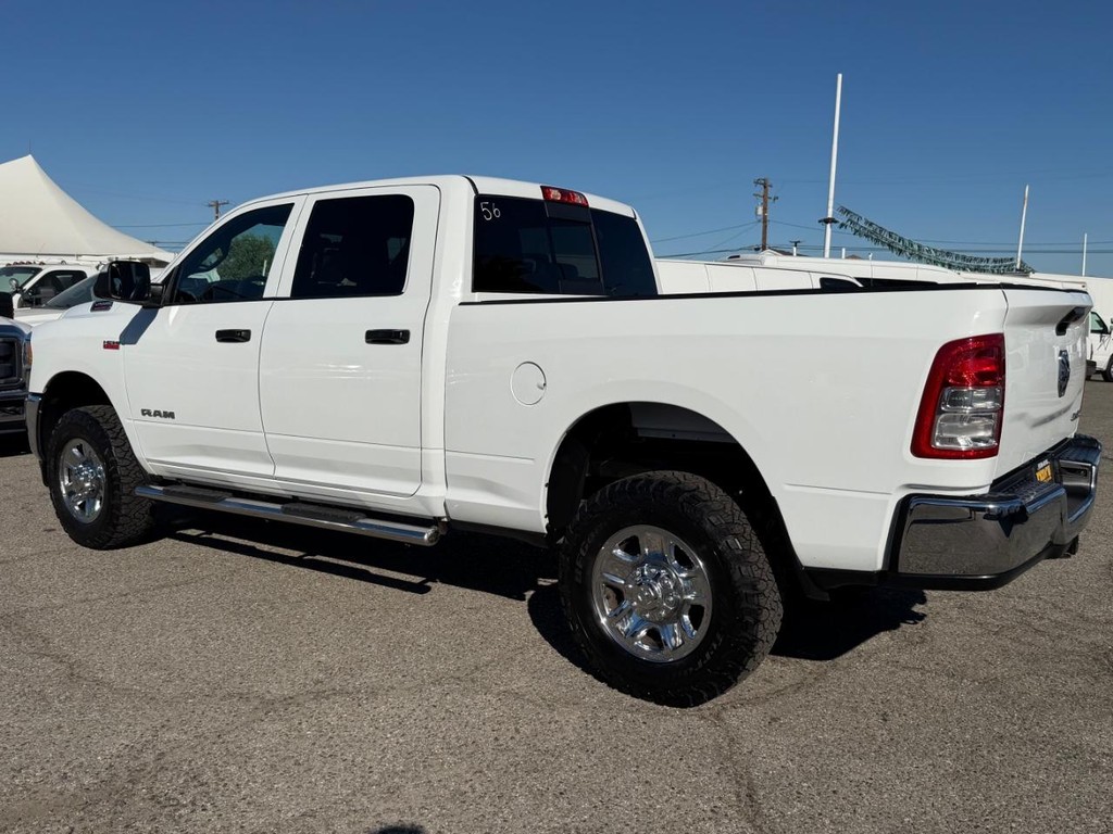 Ram 2500 Vehicle Full-screen Gallery Image 08