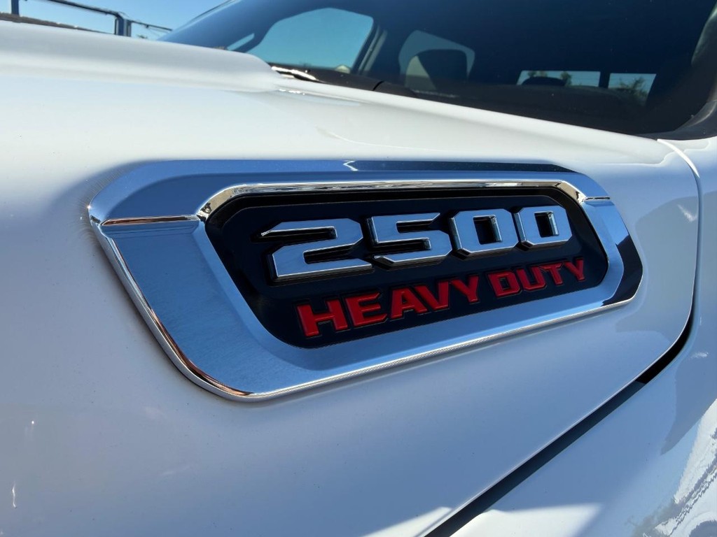 Ram 2500 Vehicle Full-screen Gallery Image 49