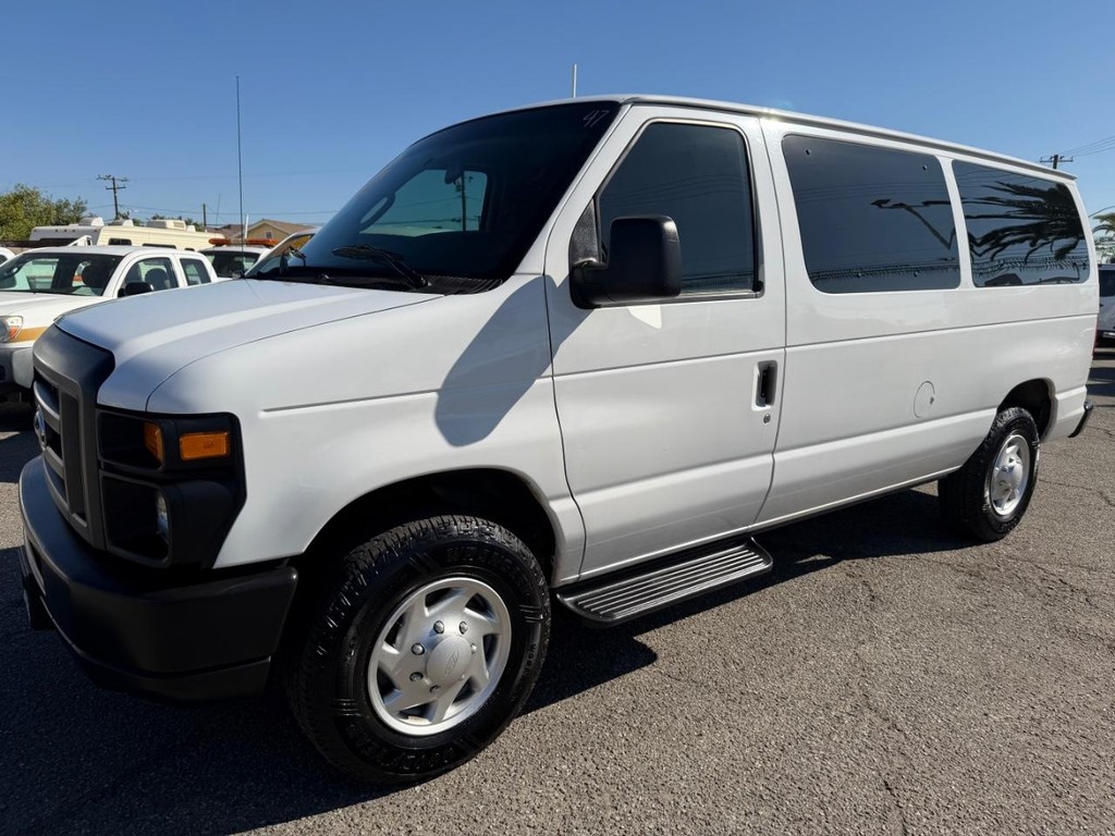 Ford E-350 Mobile Office Vehicle Full-screen Gallery Image 13