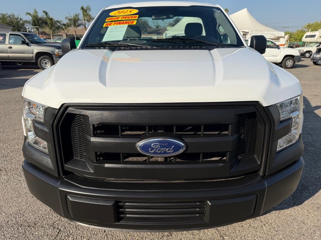 Ford F-150 Vehicle Full-screen Gallery Image 14