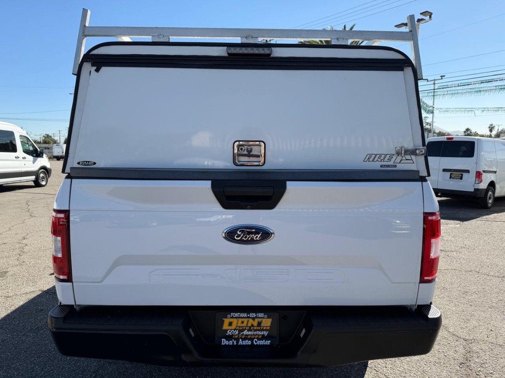 Ford F-150 Vehicle Full-screen Gallery Image 08