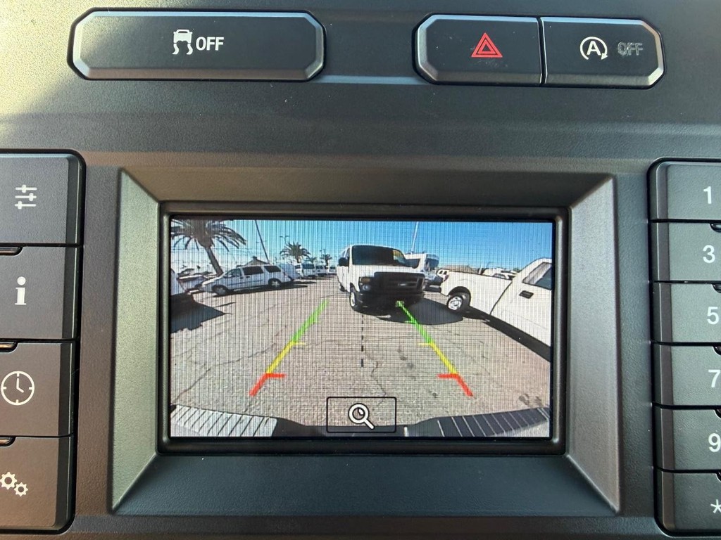 Ford F-150 Vehicle Full-screen Gallery Image 40