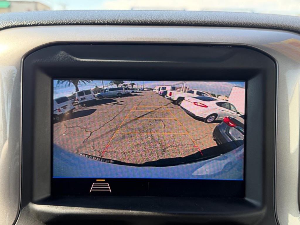 Chevrolet Silverado 1500 Vehicle Full-screen Gallery Image 34