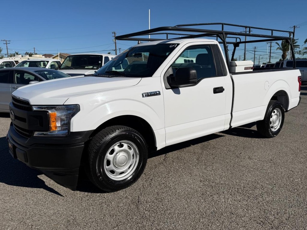 Ford F-150 Vehicle Full-screen Gallery Image 12