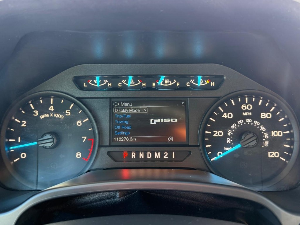 Ford F-150 Vehicle Full-screen Gallery Image 28