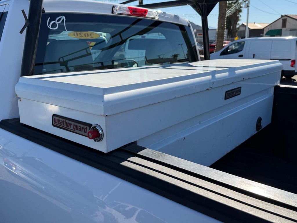 Ford F-150 Vehicle Full-screen Gallery Image 35