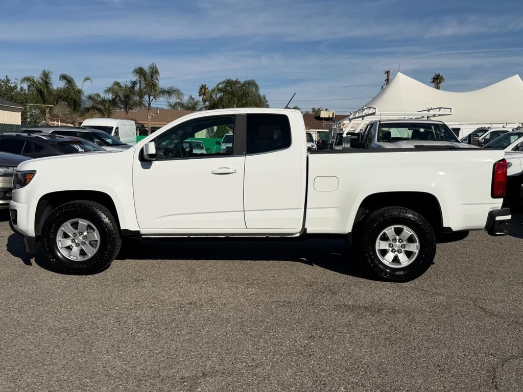 Chevrolet Colorado Vehicle Full-screen Gallery Image 11