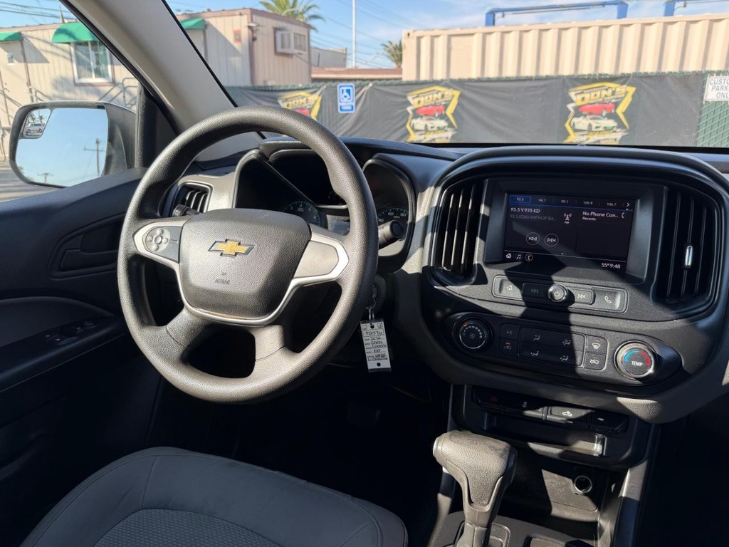 Chevrolet Colorado Vehicle Full-screen Gallery Image 28