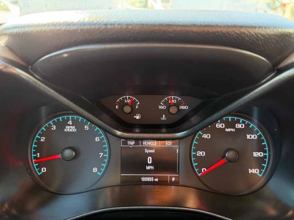 Chevrolet Colorado Vehicle Full-screen Gallery Image 34