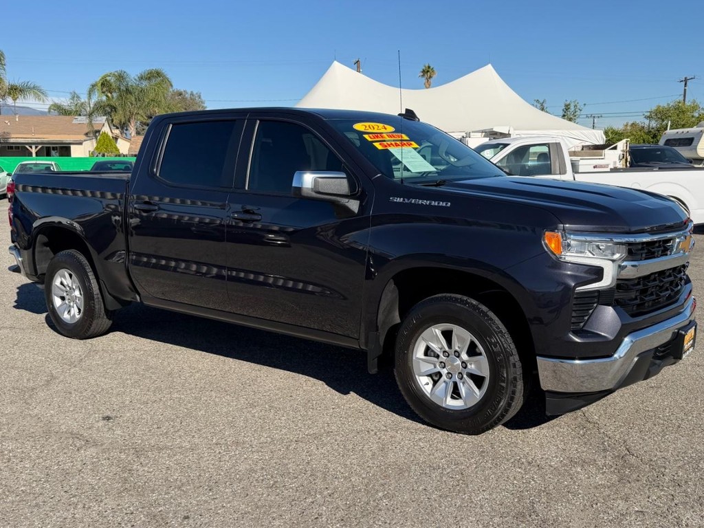 Chevrolet Silverado 1500 Vehicle Full-screen Gallery Image 03