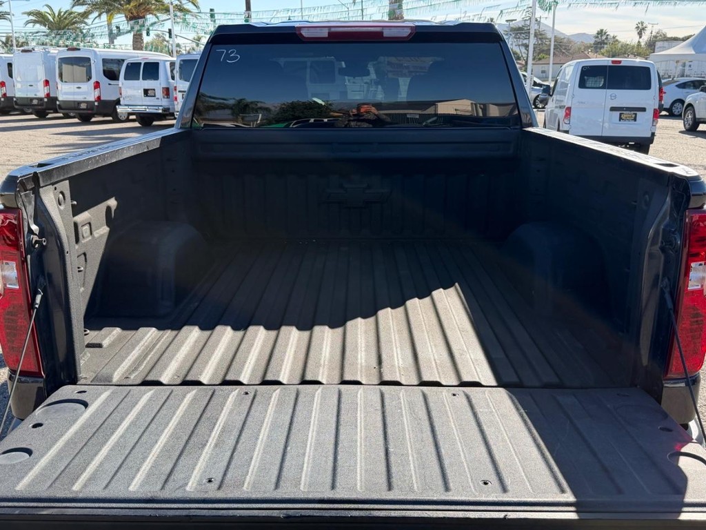 Chevrolet Silverado 1500 Vehicle Full-screen Gallery Image 47