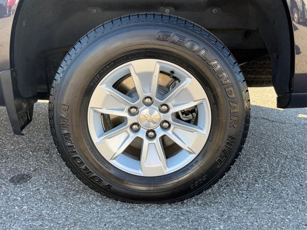 Chevrolet Silverado 1500 Vehicle Full-screen Gallery Image 51