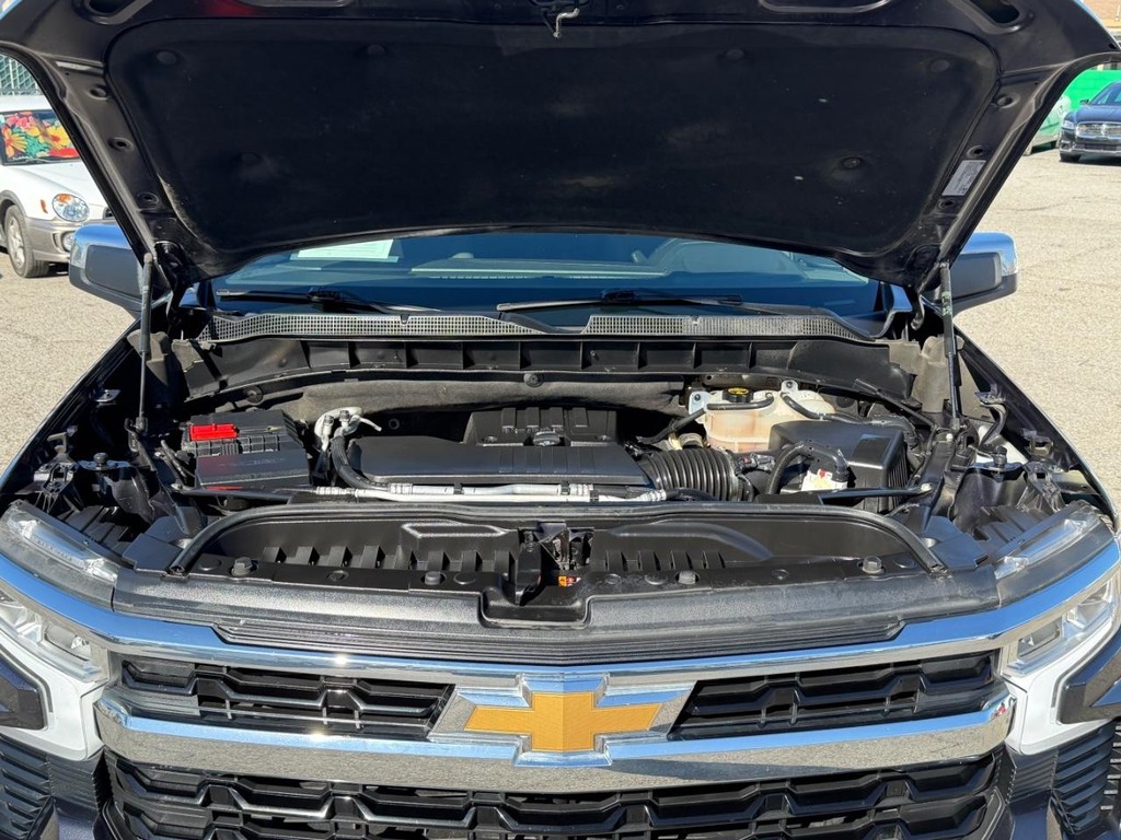 Chevrolet Silverado 1500 Vehicle Full-screen Gallery Image 52