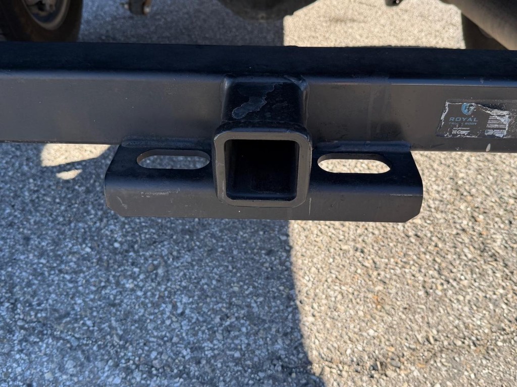 Chevrolet Silverado 2500HD Vehicle Full-screen Gallery Image 66