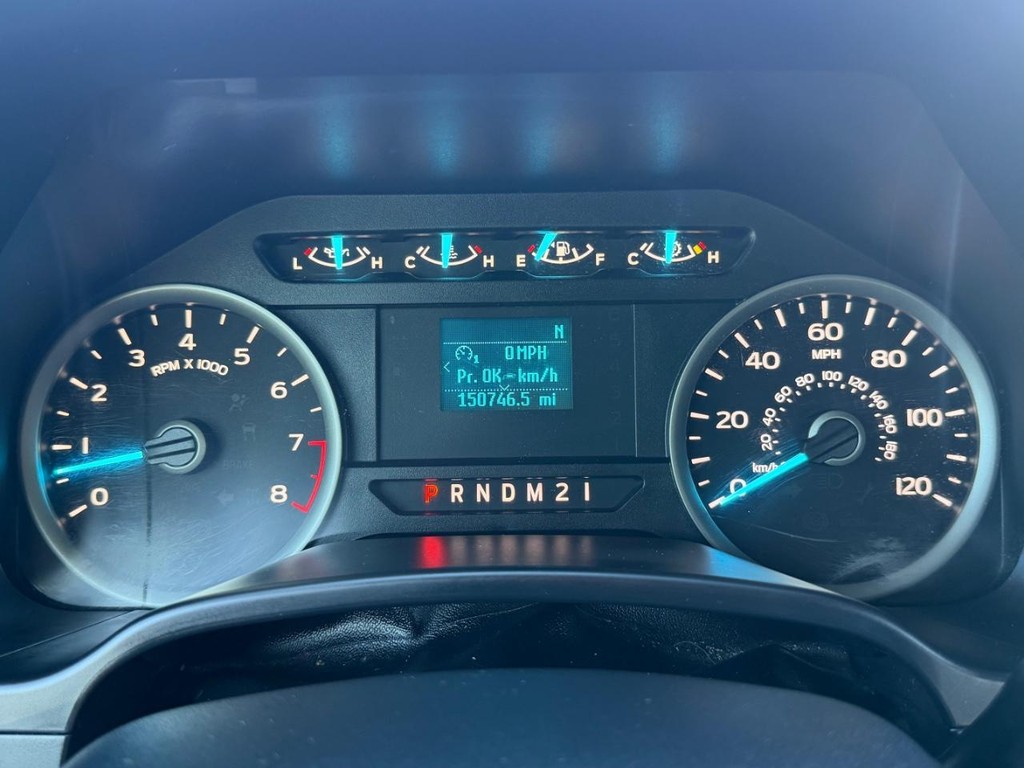 Ford F-150 Vehicle Full-screen Gallery Image 33