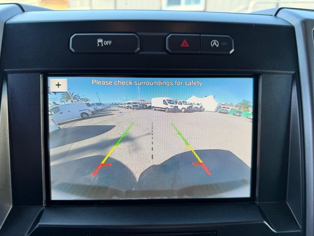 Ford F-150 Vehicle Full-screen Gallery Image 40