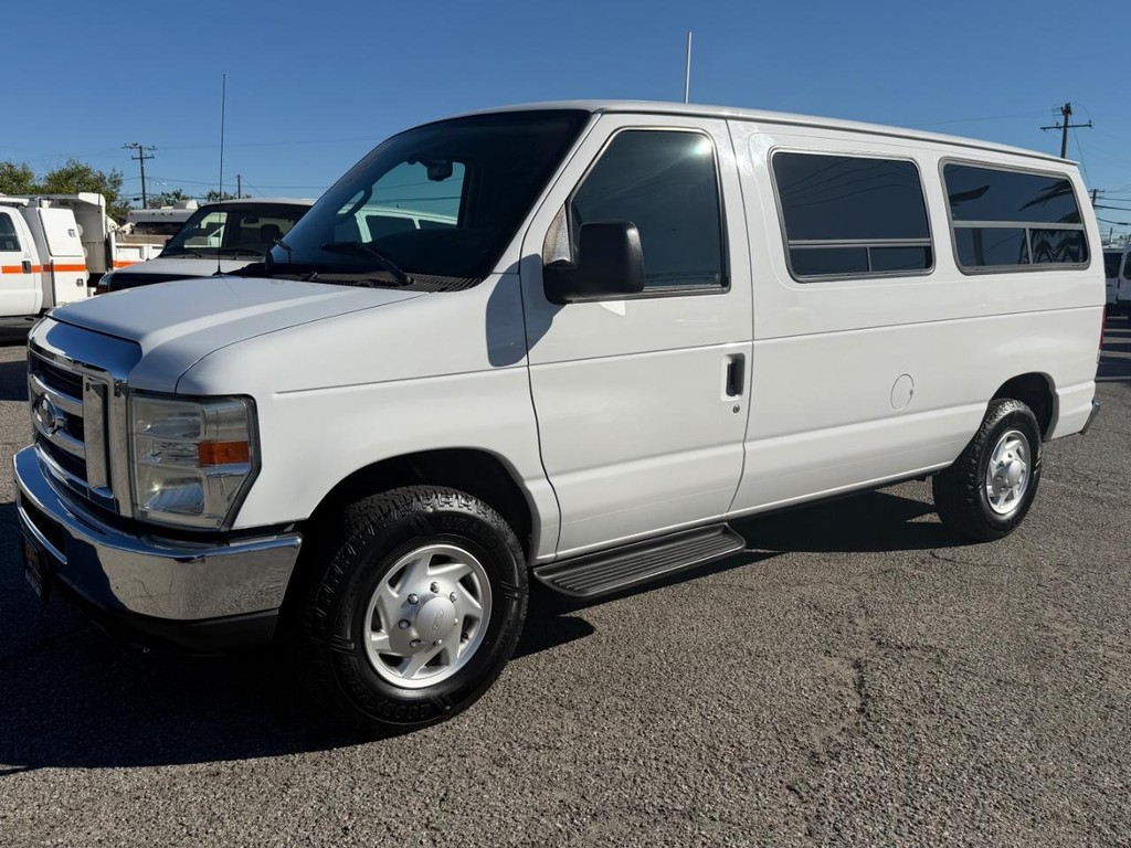 Ford E-250 Mobile Office Vehicle Full-screen Gallery Image 13