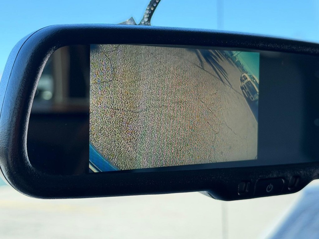 Ford E-250 Mobile Office Vehicle Full-screen Gallery Image 48