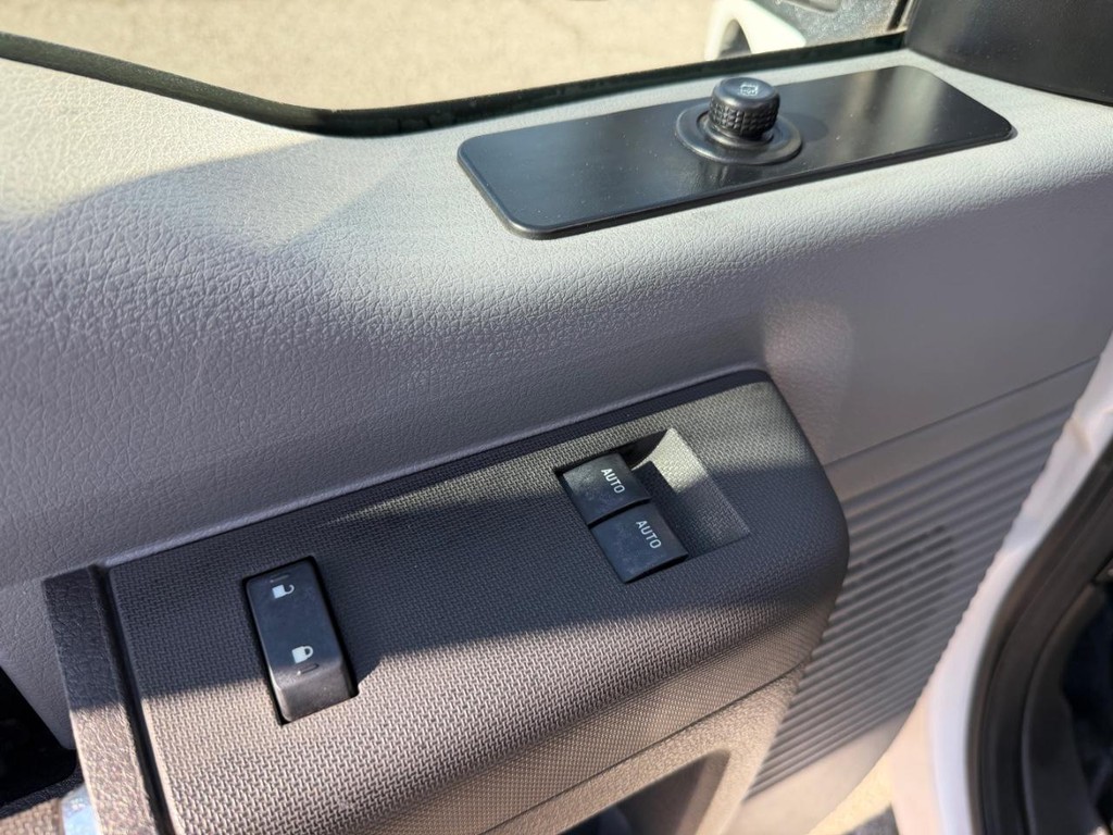 Ford F-250 Vehicle Full-screen Gallery Image 44