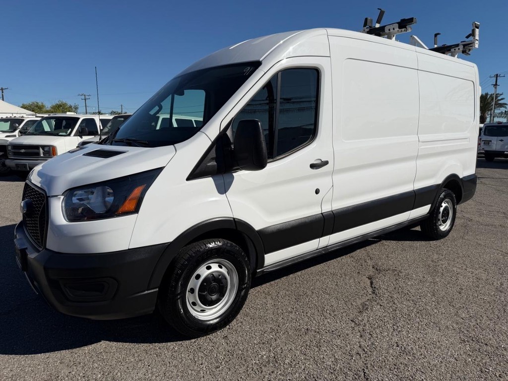 Ford Transit 150 Vehicle Full-screen Gallery Image 13