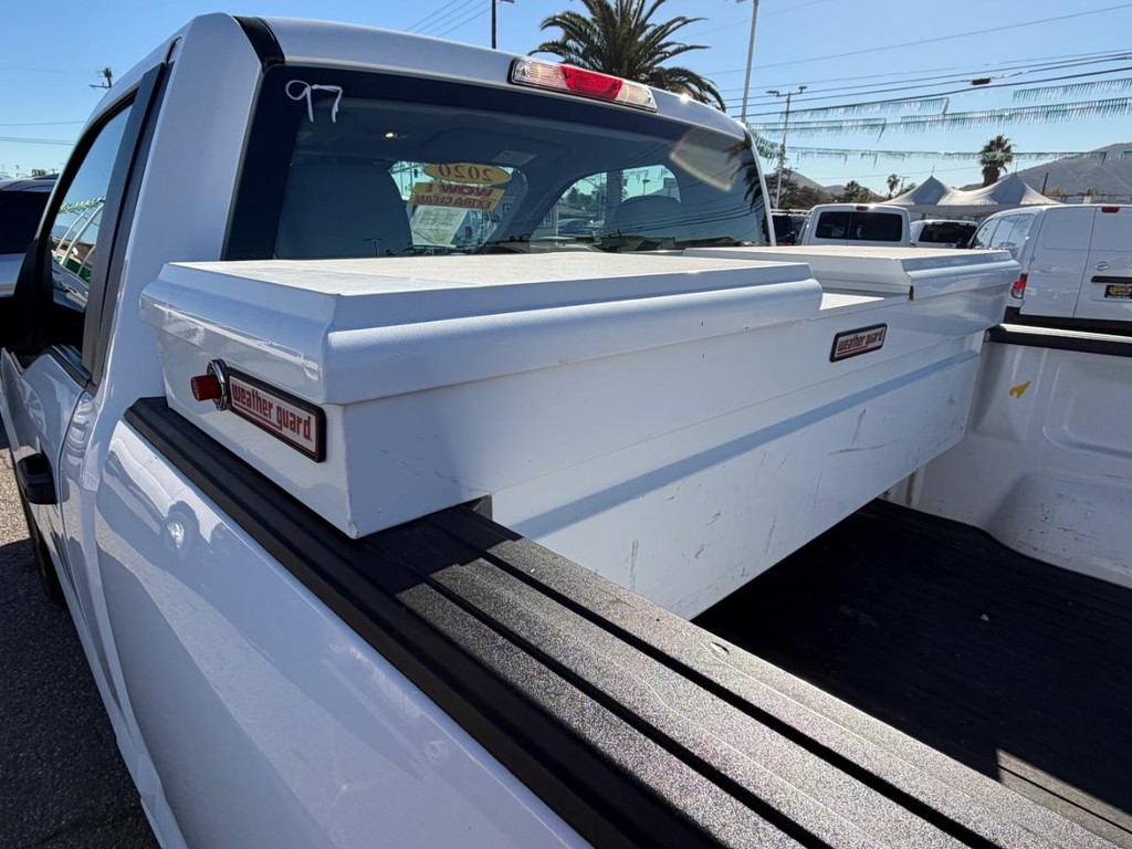 Ford F-150 Vehicle Full-screen Gallery Image 35