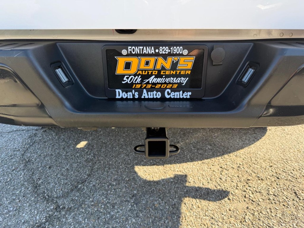 Ford F-150 Vehicle Full-screen Gallery Image 36