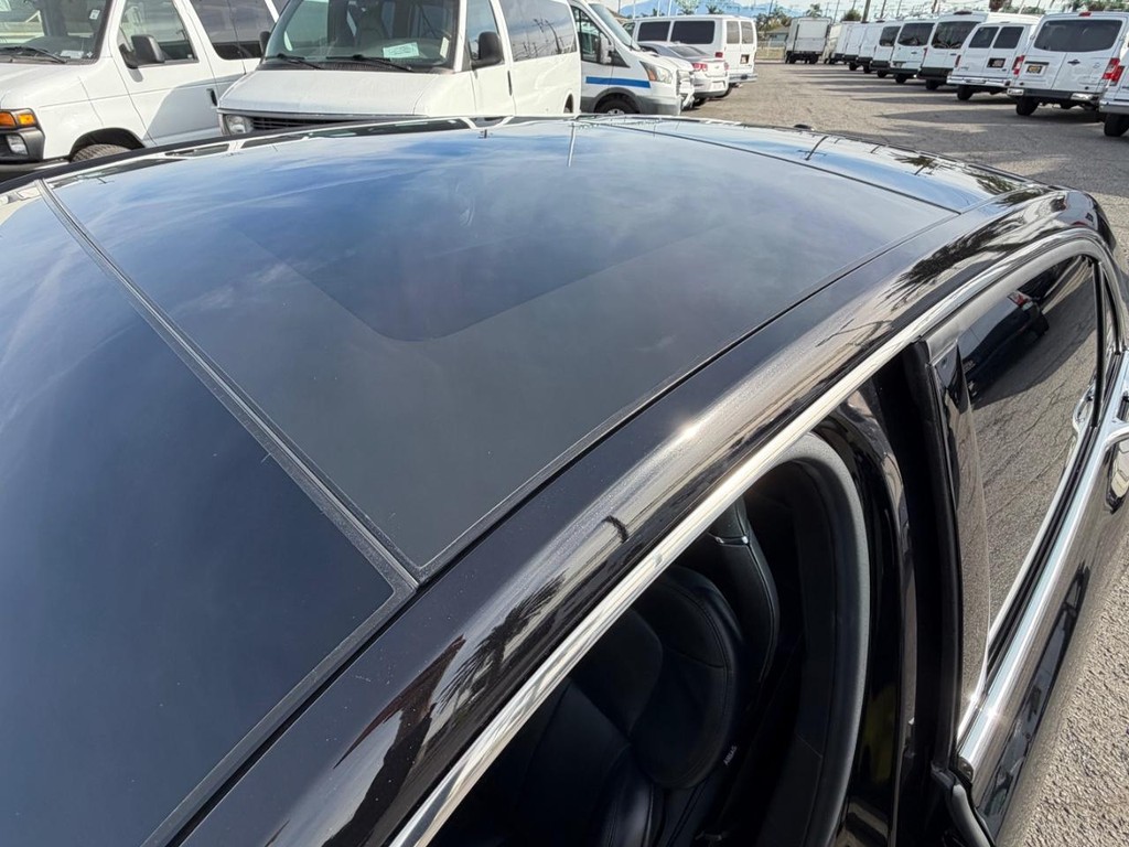 Lincoln Continental Vehicle Full-screen Gallery Image 54