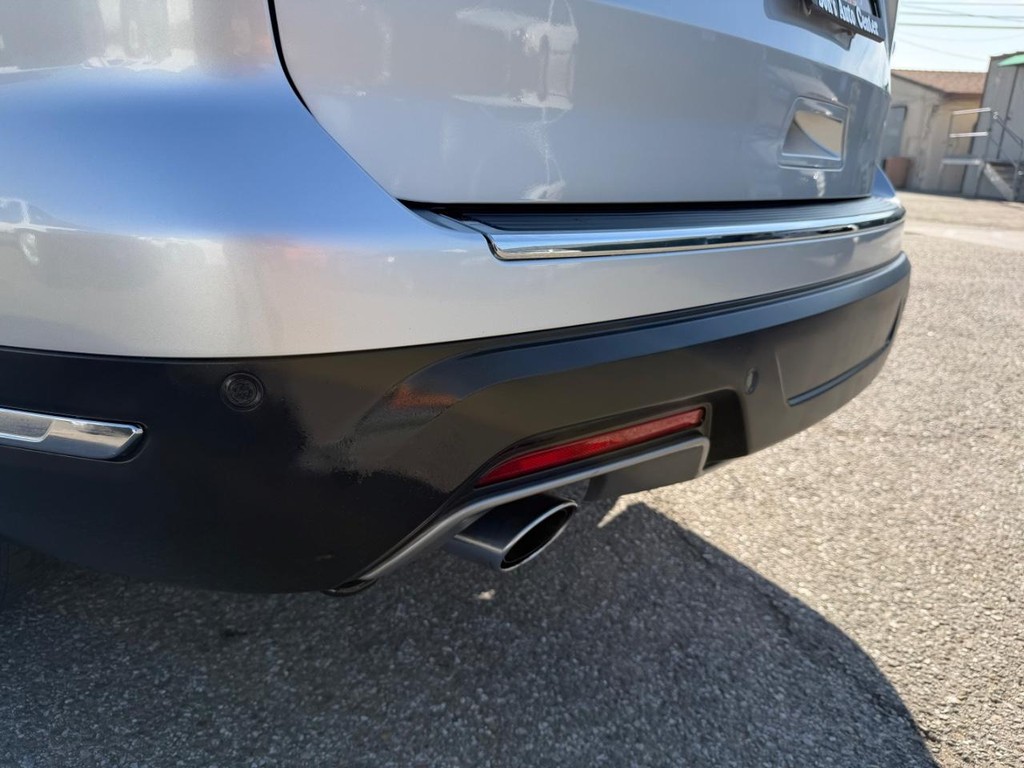 Ford Explorer Vehicle Full-screen Gallery Image 54